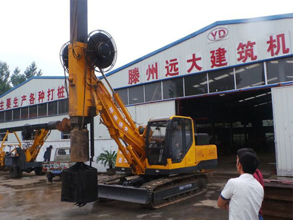 滕州市蜜桃永久免费建筑机械厂履带式蜜桃视频官网